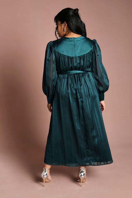 Plus Size Stripe Jacquard Maxi Vee Dress - Image 3
