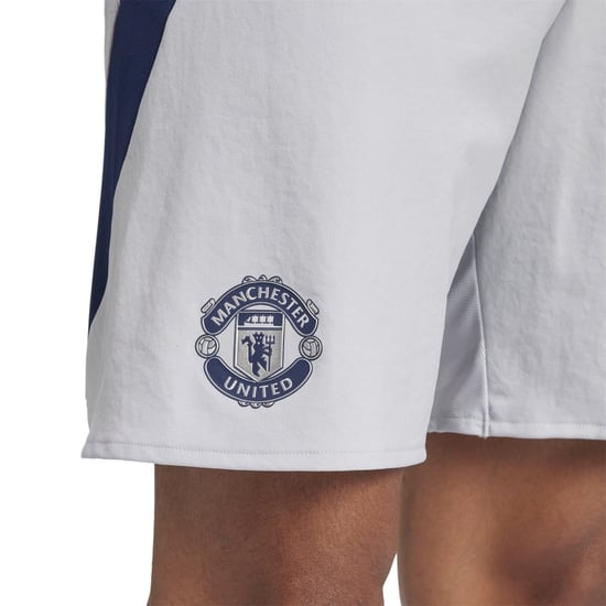 Men's adidas Manchester United Bermuda Shorts in Clear Onix - Image 4