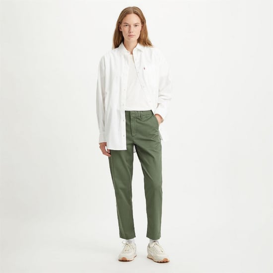 Women's Levis Essential Chino Unbasic Khaki in Thyme - Image 2
