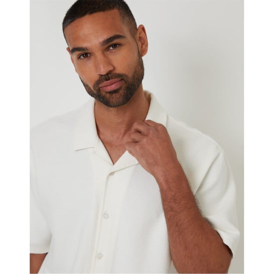 Men's Threadbare Embley Relaxed Fit Short Sleeve Shirt in .Ecru - Image 4