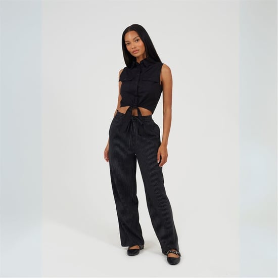 Women's Brave Soul Sleeveless Collared Top With Tie Detail in Black - Image 4