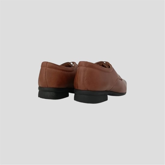 Men's Firetrap Lace up in Brown - Image 2