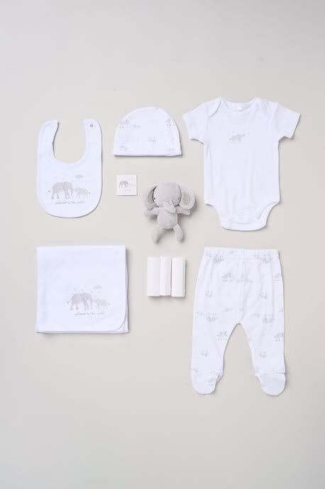 Elephant Print 10-Piece Hanging Gift Set - Image 1
