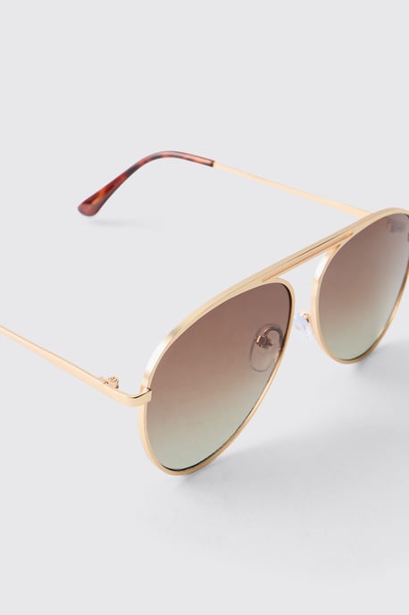 Tinted Aviator Sunglasses - Image 3