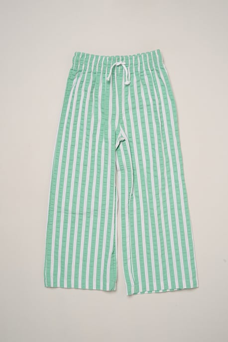 Flower Market Tie-Front Tee & Seersucker Stripe Trouser Set - Image 4