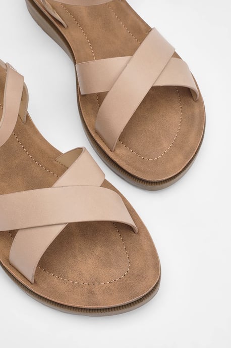 Good For The Sole: Florinda Cross Strap Comfort Wedge Sandals - Image 5