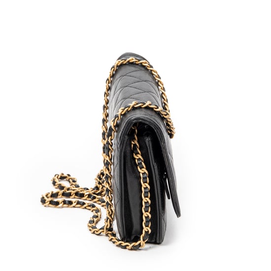 Filigree Wallet on Chain  Shoulder Bag - Image 4