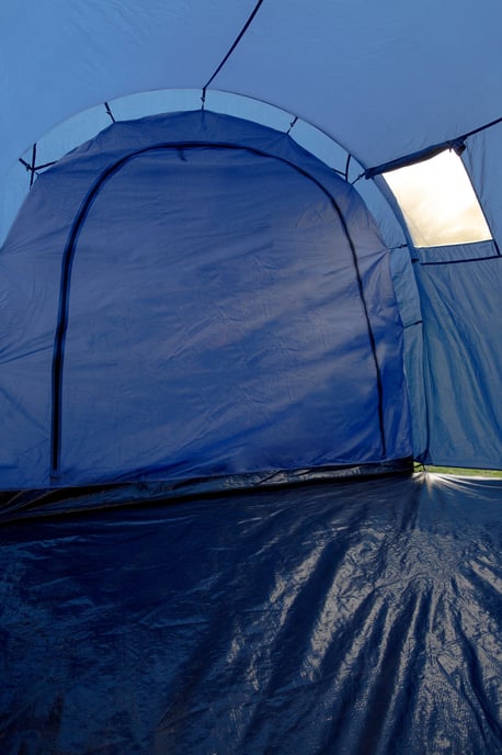 'Holiday' Waterproof 6 Man Tent with Air Vents Mesh Door for Family Camping Medium Blue - Image 4