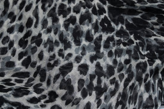 Saint Laurent, leopardspritt kvadratisk scarf - Image 2