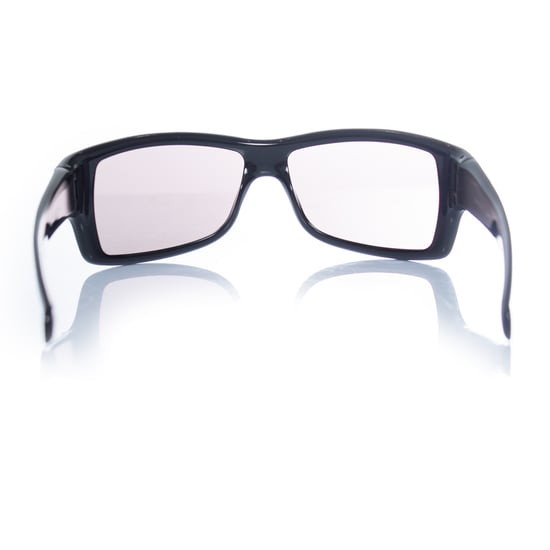 Gucci, shield sunglasses in black - Image 4