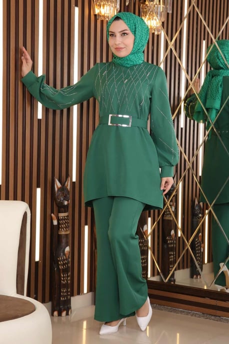 Pearl Stone Detailed Set Emerald - Image 3