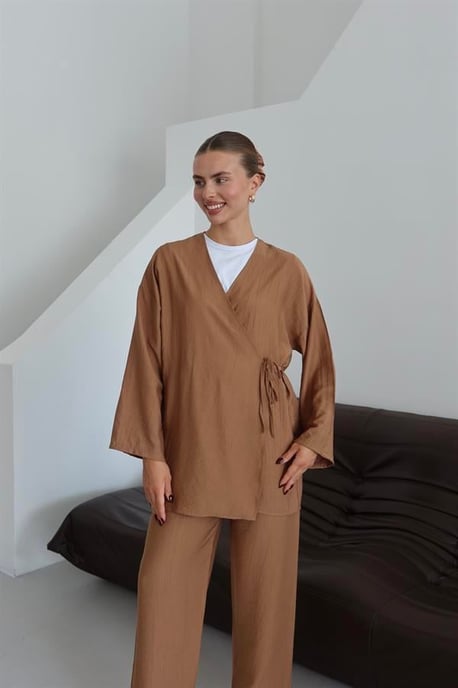Crinkle Textured Kimono Suit Brown - Image 4