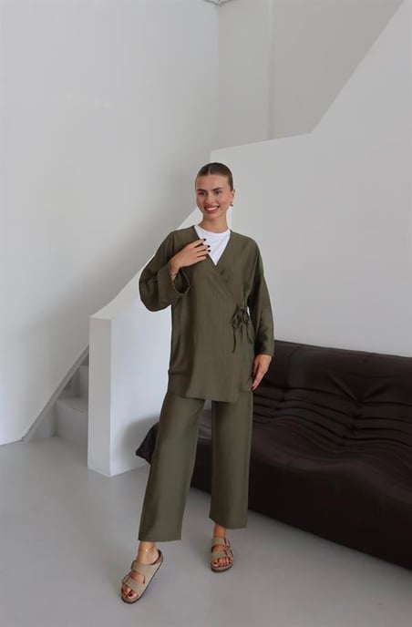 Kreukellook Textured Kimono Pak Khaki - Image 1