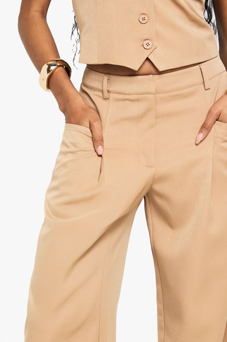 Tailored Wide Leg Pleat Detail Trouser - Image 4