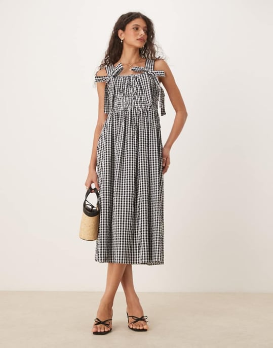 Nobody's Child Dallas bow detail midi dress in micro mono gingham - Image 1