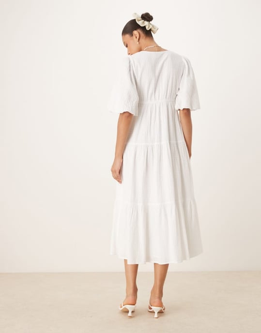 Nobody's Child Roselena tiered midi dress in white - Image 2