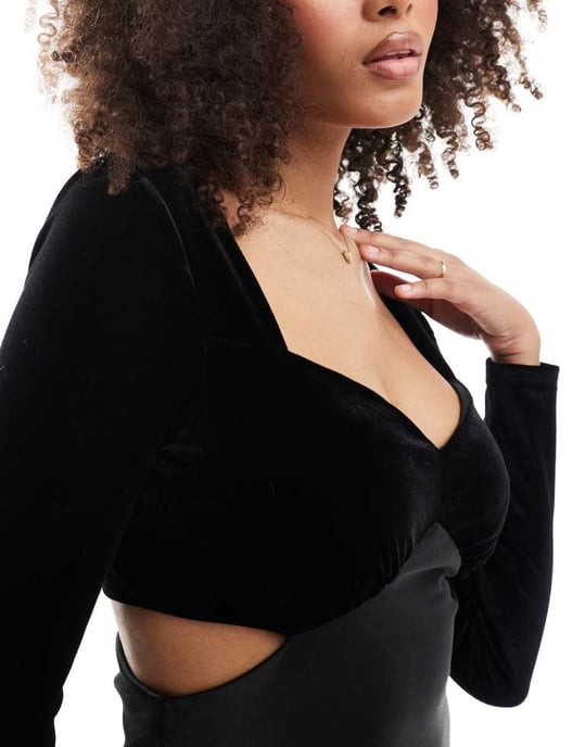 Forever New velvet satin maxi dress in black - Image 2