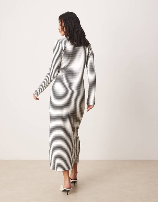 Nobody's Child Petite ribbed column maxi dress in mono stripe - Image 2