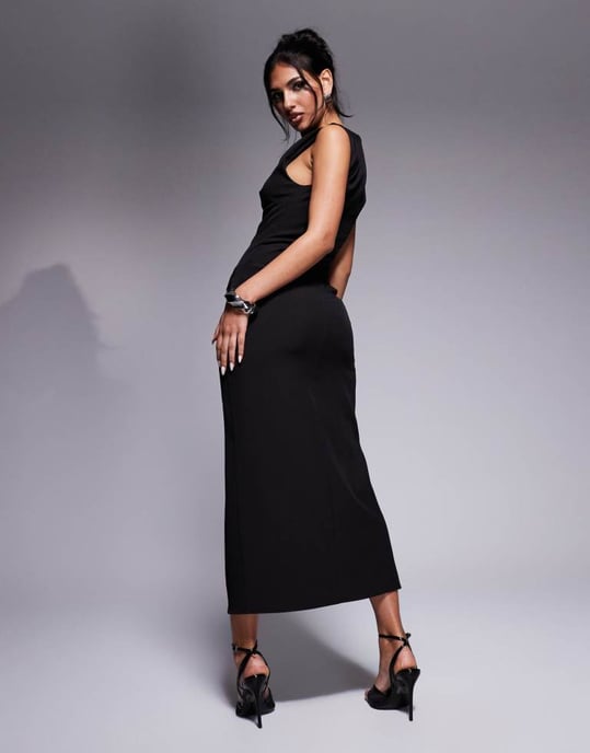 Kaiia exclusive tailored sleeveless high neck pocket detail split front maxi dress in black - Image 4