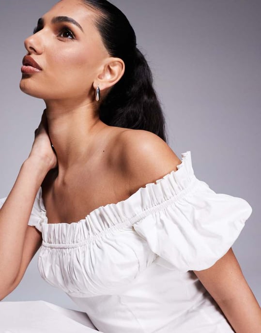 Kaiia exclusive cotton rich bardot poplin puff sleeve maxi dress in white - Image 4