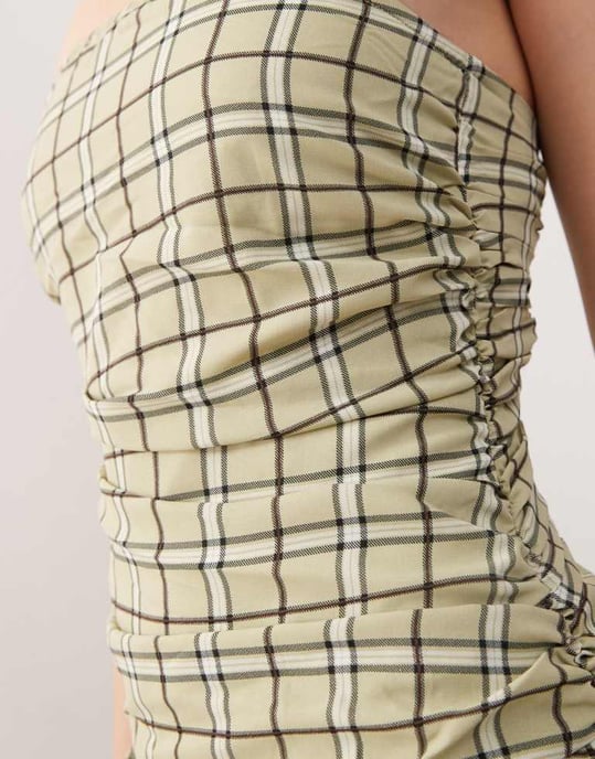 Amy Lynn bandeau puffball mini dress in light green check - Image 4