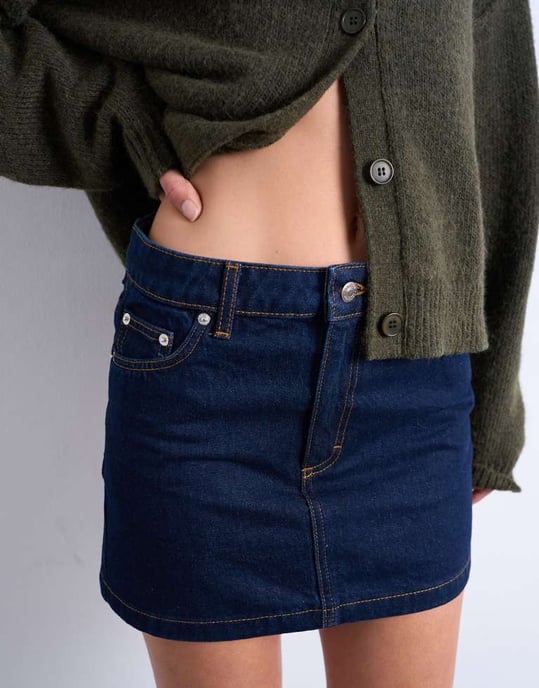 Topshop denim pelmet mini skirt in raw look indigo - Image 4