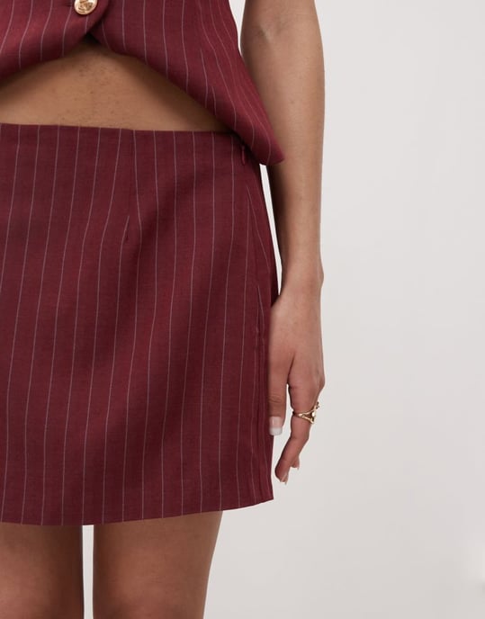 Labelrail x Jennifer McKing tailored pinstripe miniskirt co-ord in burgundy - Image 3