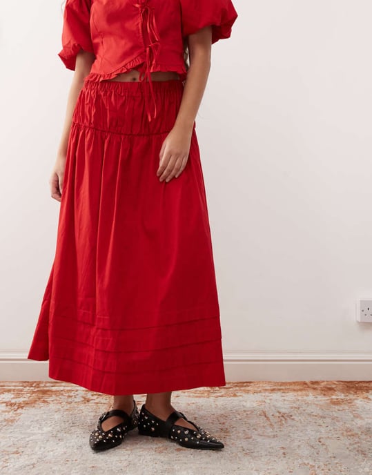 Reclaimed Vintage western cowgirl midi skirt co-ord with pintucks in red cotton - Image 2