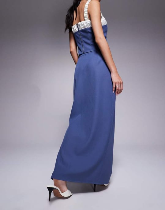 Kaiia exclusive tailored pocket detail side split maxi skirt co-ord in blue - Image 2