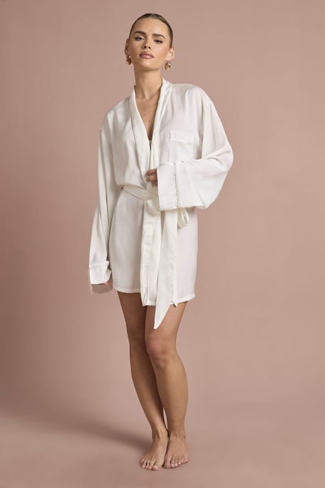 Bridal 'Bride' Satin Embroidered Short Robe - Image 3