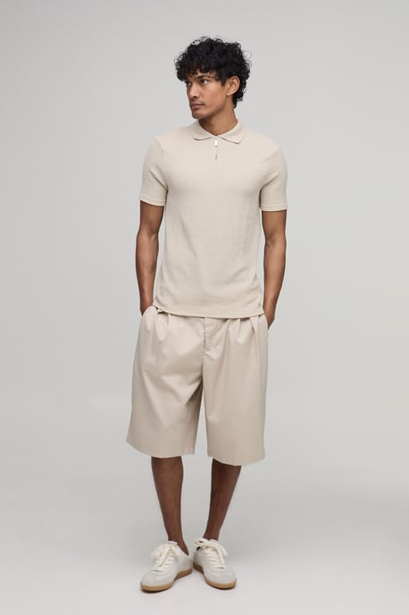 Muscle Fit Crinkle Textured Zip Up Polo - Image 4