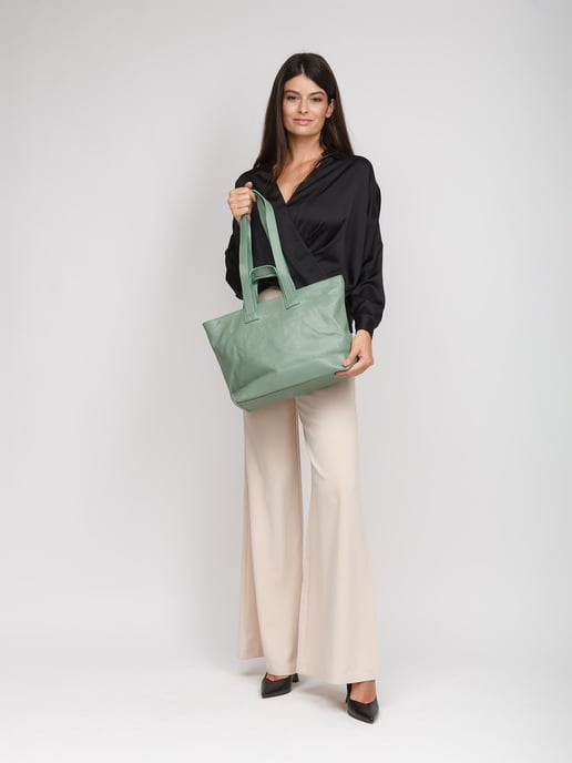 Giulia Monti Schoudertas Pale Green - Image 5