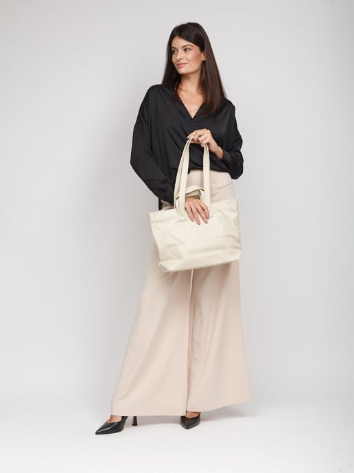 Giulia Monti Schoudertas Licht Beige - Image 5