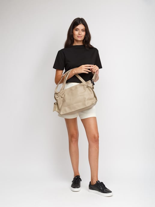 Giulia Monti Schoudertas Licht Taupe - Image 5
