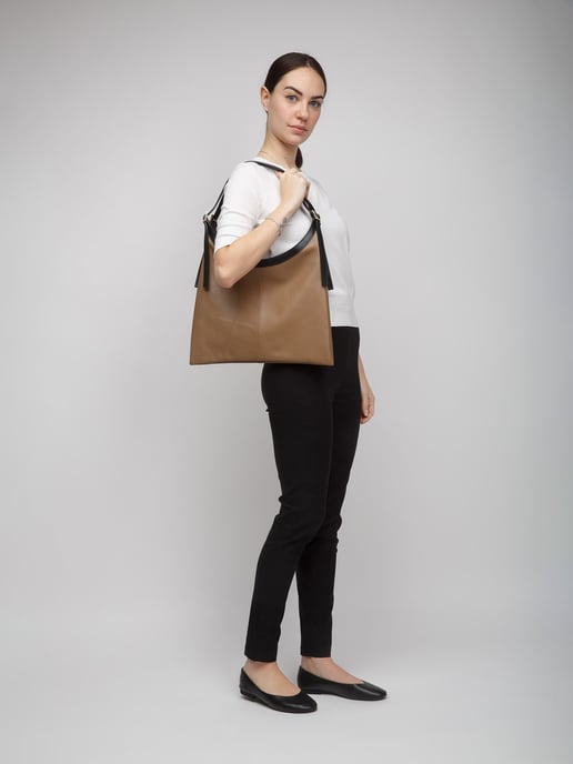 Giulia Monti Handväska Tofsvart - Image 5