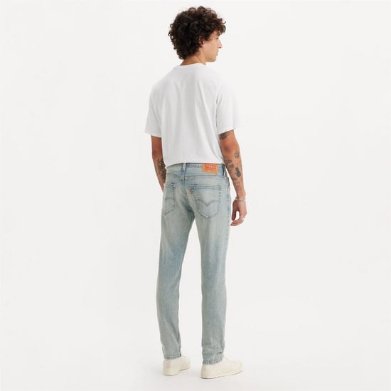 Men's Levis Slim Tapered Jeans in Mention Me - Image 3