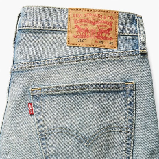 Men's Levis Slim Tapered Jeans in Mention Me - Image 4