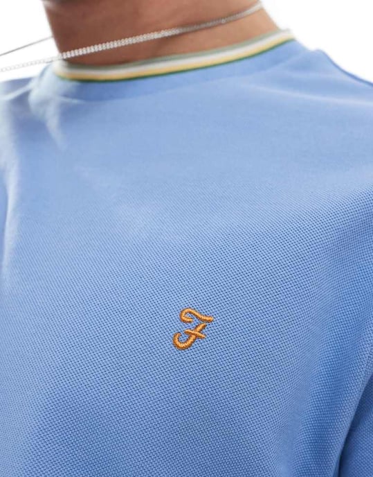 Farah alvin t-shirt in light blue with collar tipping - Image 2