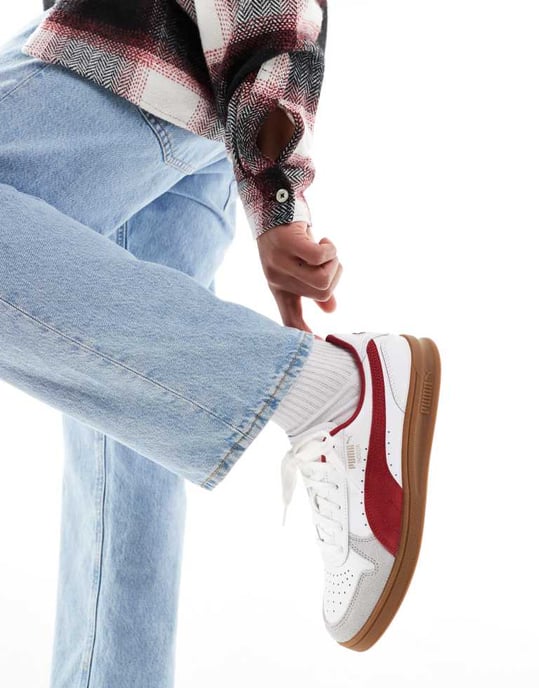Puma Indoor trainers in white & red - Image 4