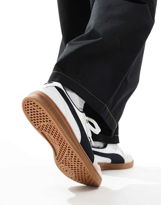 Puma Indoor trainers in white with gum sole - Image 3