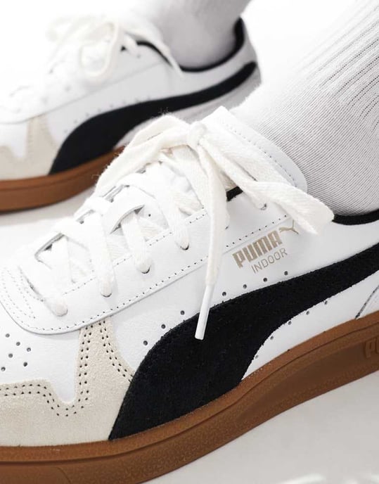 Puma Indoor trainers in white with gum sole - Image 4