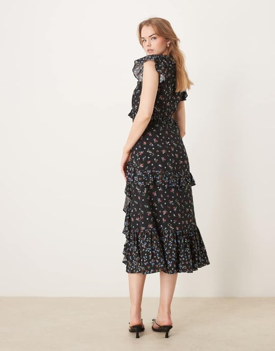 Nobody's Child Suvi ruffle midaxi dress in black ditsy - Image 3