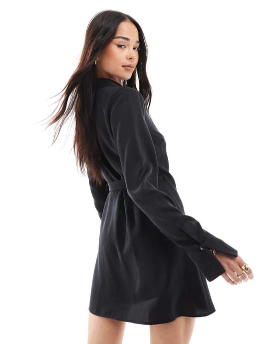 Miss Selfridge collared wrap shirt dress in black - Image 4