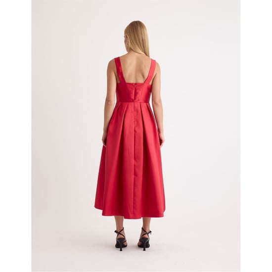 Women's Nobodys Child Milda Scoop Neck Midi Dress in Red - Image 4