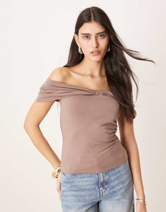 Abercrombie & Fitch asymmetric twist off shoulder top in brown - Image 3