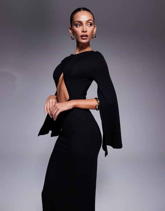 ASOS DESIGN delad änglavingad maxiklänning med utskärning i svart - Image 2