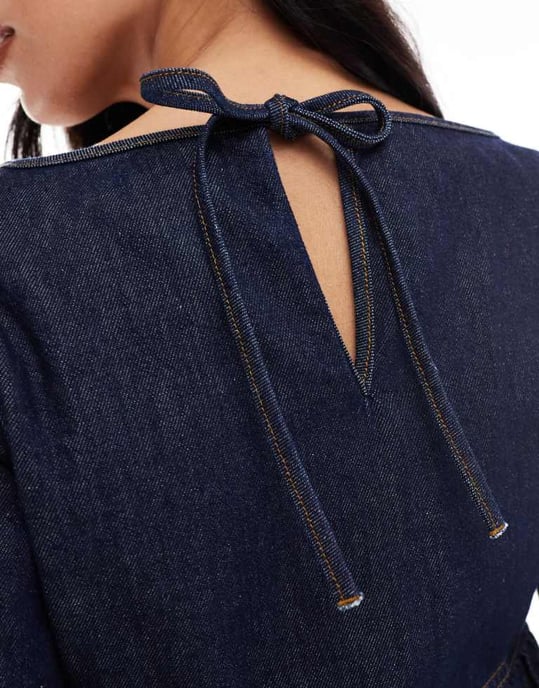 Miss Selfridge passform och flare långärmad denimklänning - Image 3