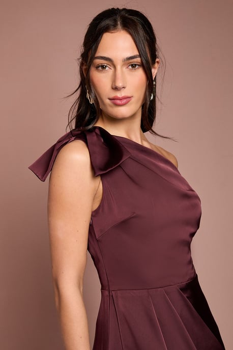 Fallen Shoulder Bow Detail Bridesmaid Maxi Dress - Image 4