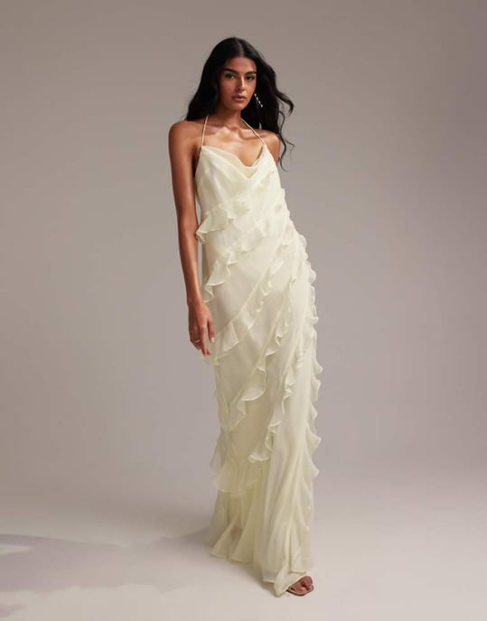 ASOS DESIGN Brudtärna volangspets cami sned maxiklänning i mjuk gul - Image 1