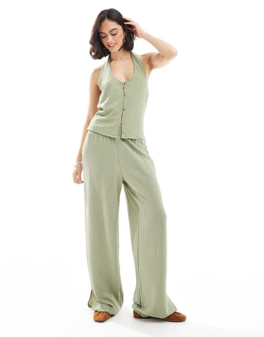 Vero Moda textured jersey halter top co-ord in tea green - Image 3